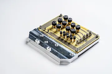 Contact Power transmission by Carbon brushes
